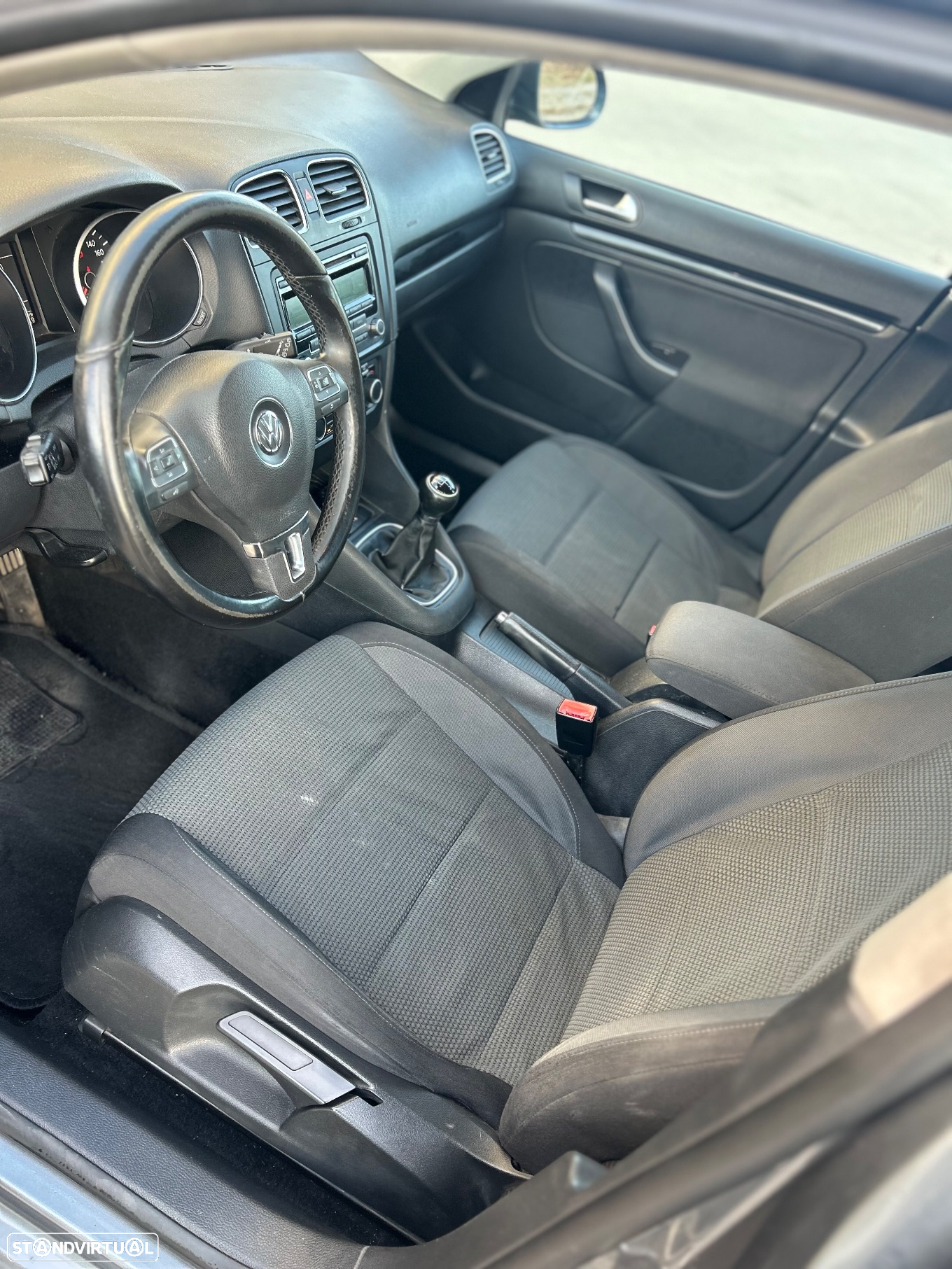 VW Golf Variant 1.6 TDi Confortline - 5