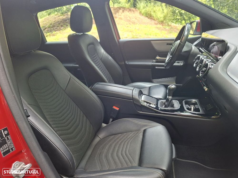 Mercedes-Benz B 180 d Progressive - 13