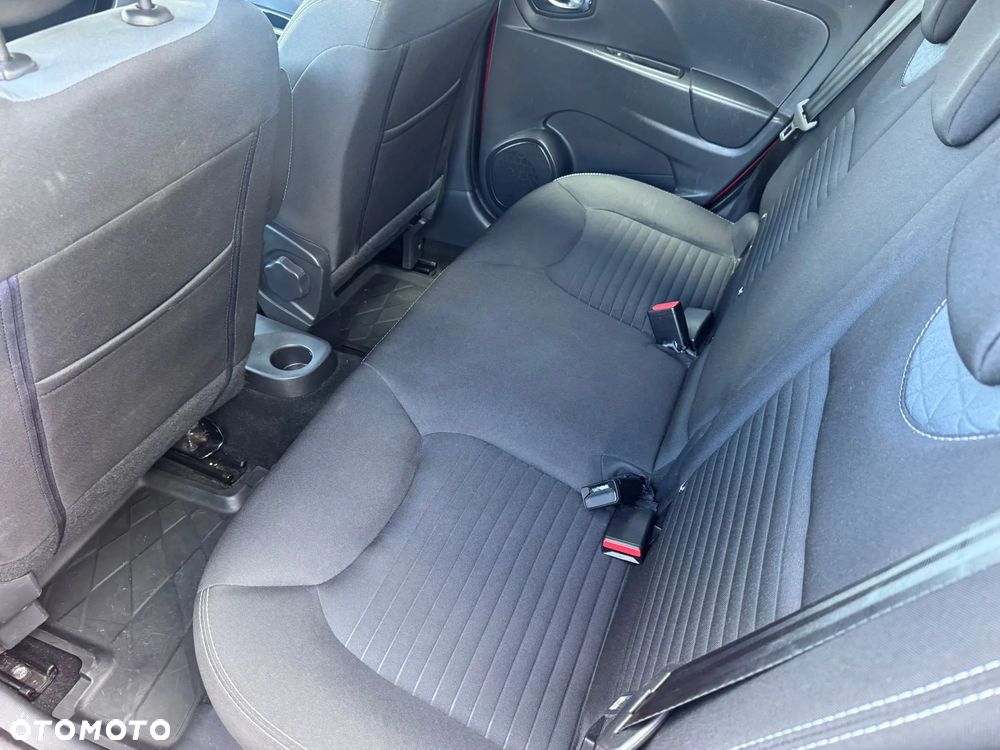 Renault Clio TCe 90 Limited - 12