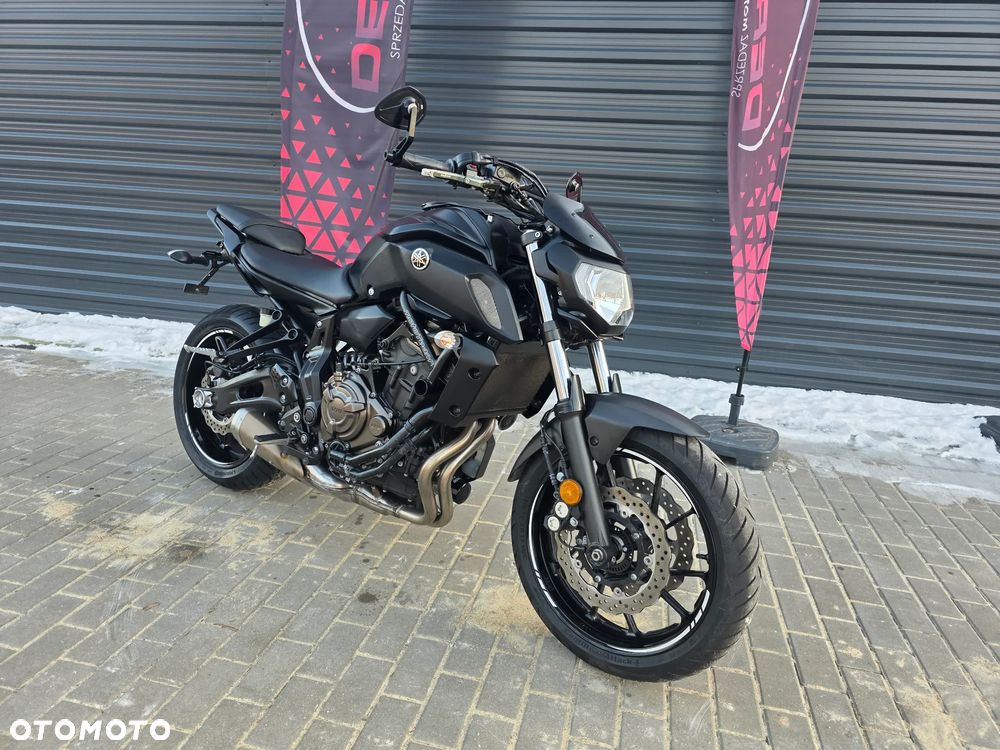 Yamaha MT - 32