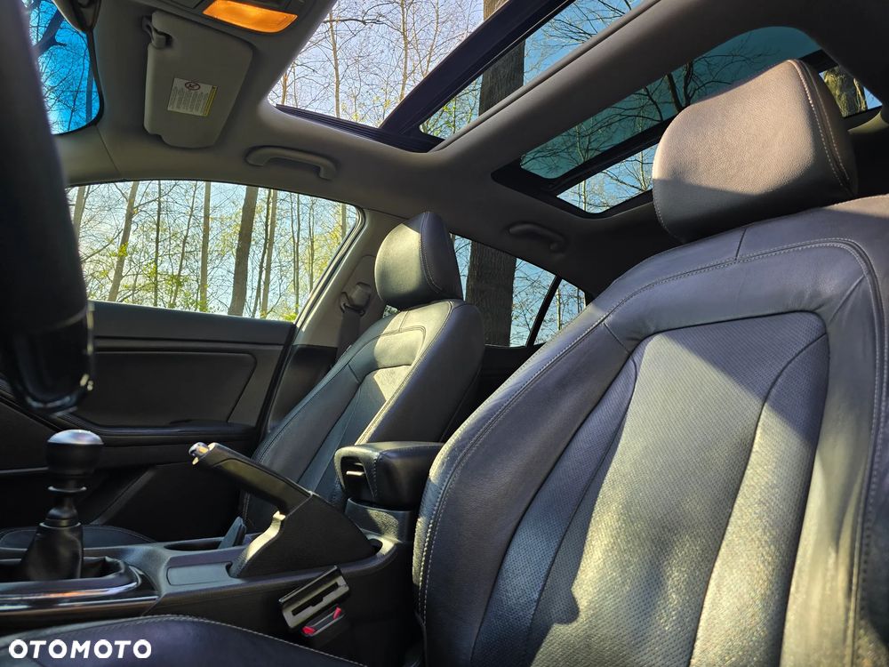 Kia Optima 1.7 CRDi XL - 11