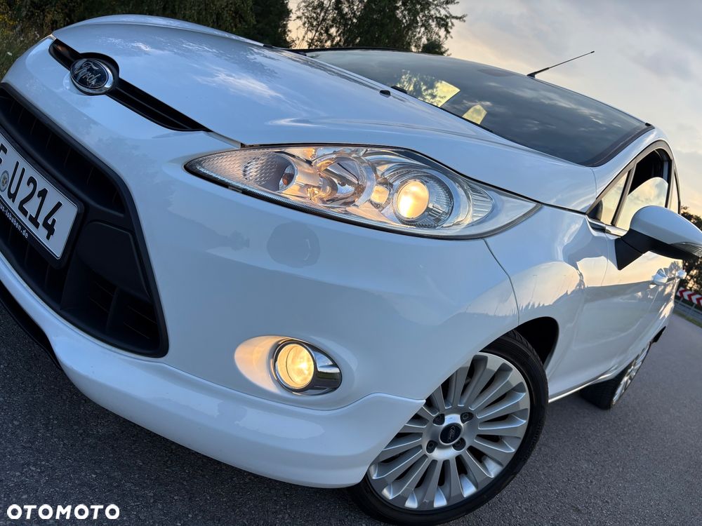 Ford Fiesta 1.4 Titanium - 40