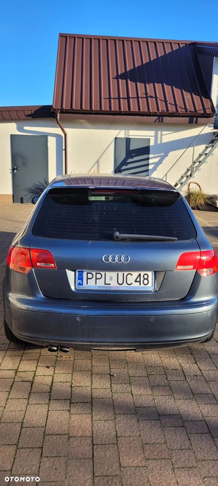 Audi A3 Sportback - 2