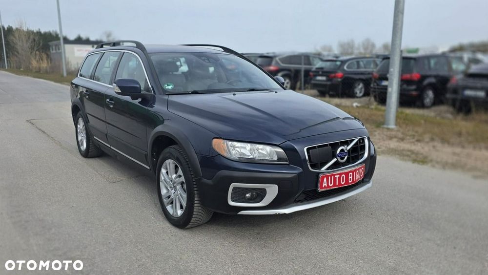 Volvo XC 70 - 4