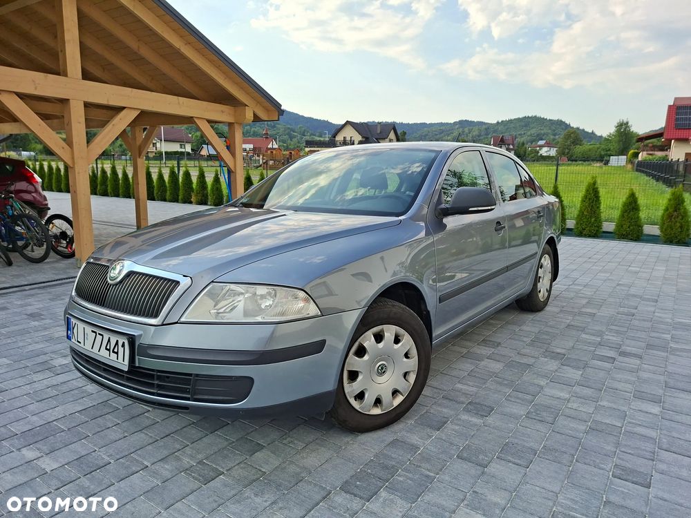 Skoda Octavia 1.6 Tour - 3
