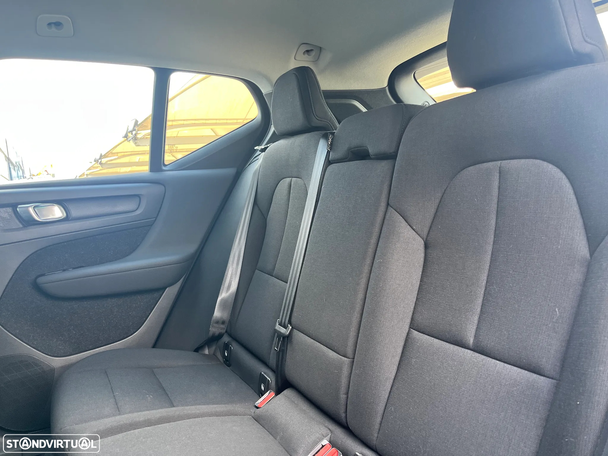 Volvo XC 40 1.5 T2 Essential - 19