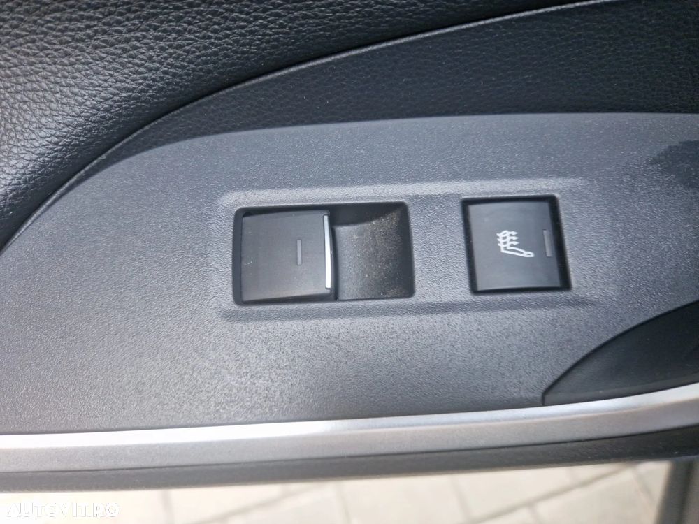 Toyota RAV4 2.5 PHEV VVT-iE 4x4 Style - 25