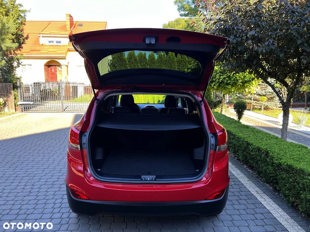 Hyundai ix35 1.6 2WD Fifa World Cup Edition - 13