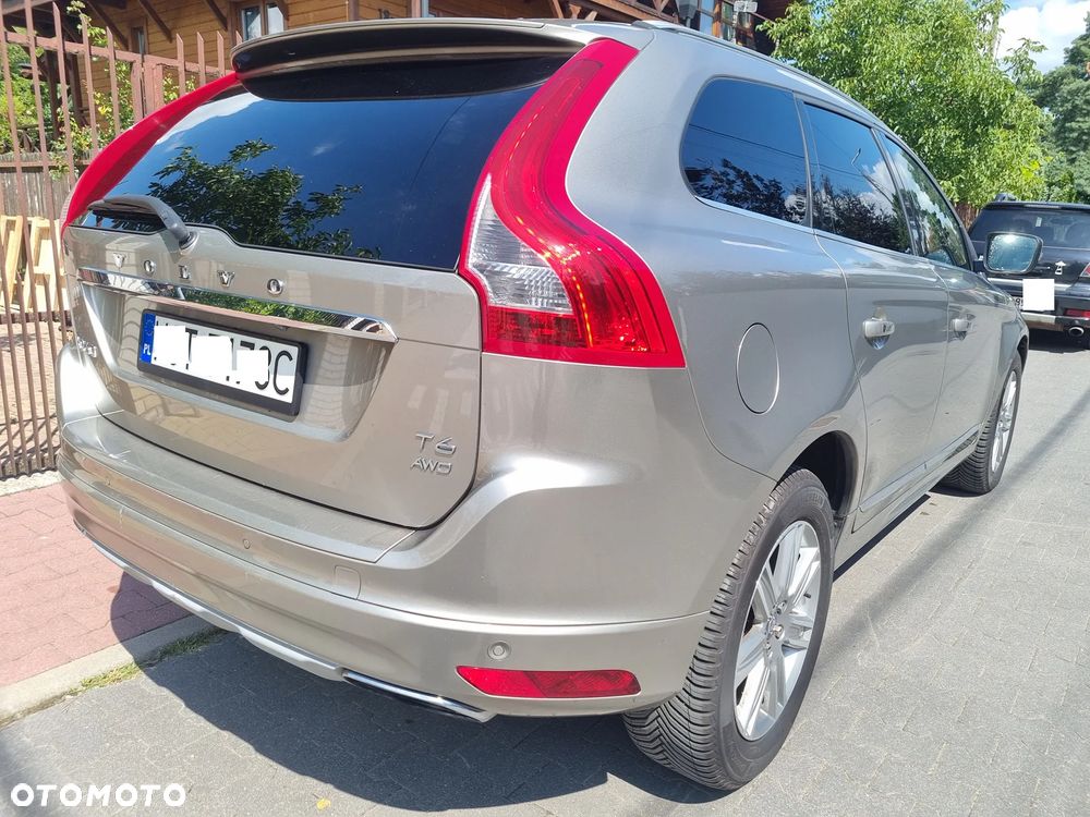 Volvo XC 60 - 6