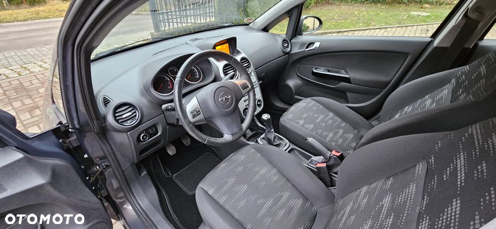 Opel Corsa 1.4 16V Color Edition - 6