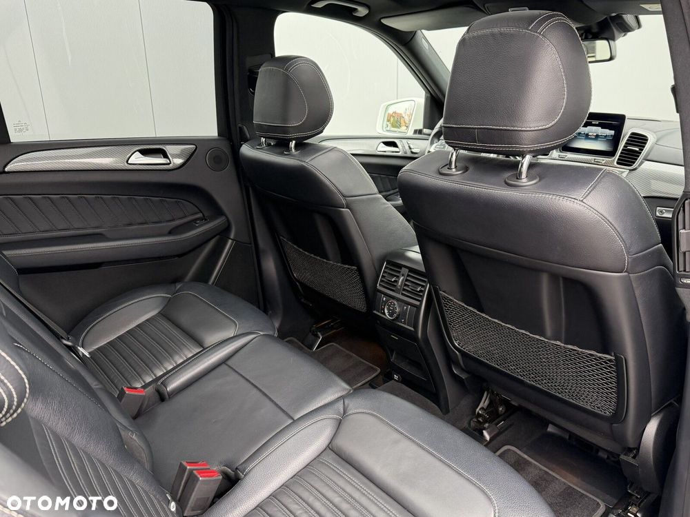 Mercedes-Benz GLS 350 d 4-Matic - 25
