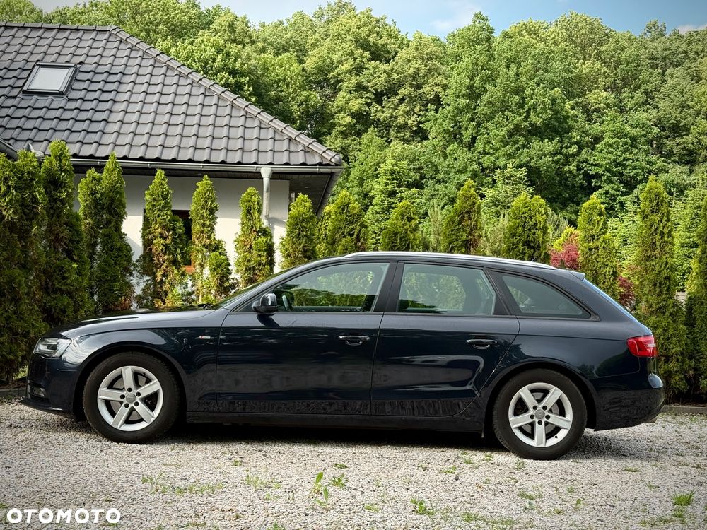 Audi A4 Avant 2.0 TDI DPF clean diesel multitronic S line Sportpaket - 6