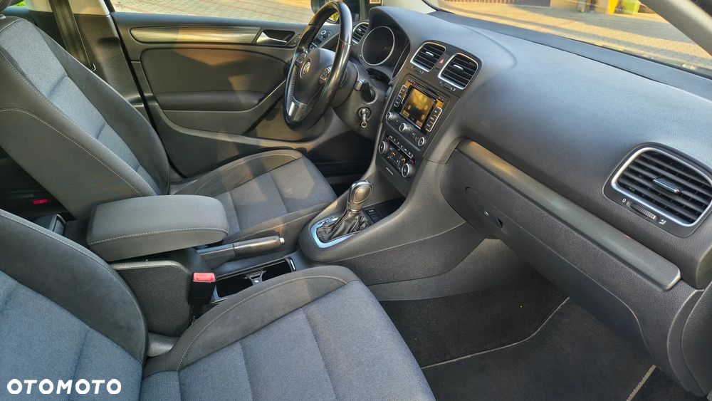 Volkswagen Golf - 14
