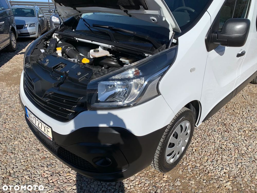 Renault Trafic - 32
