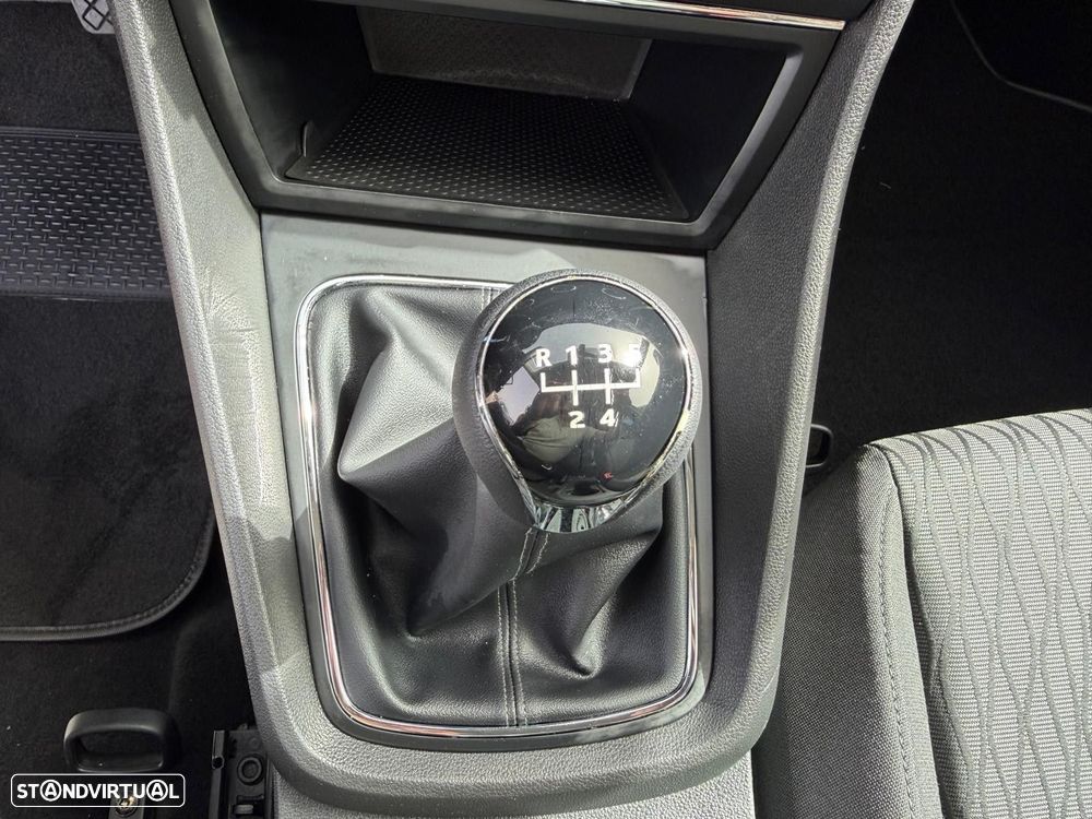 SEAT Leon 1.6 TDI ECOMOTIVE Style - 23