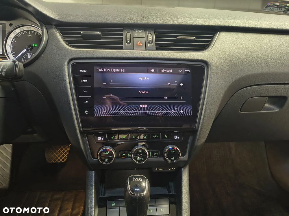 Skoda Octavia 1.6 TDI Style DSG - 27