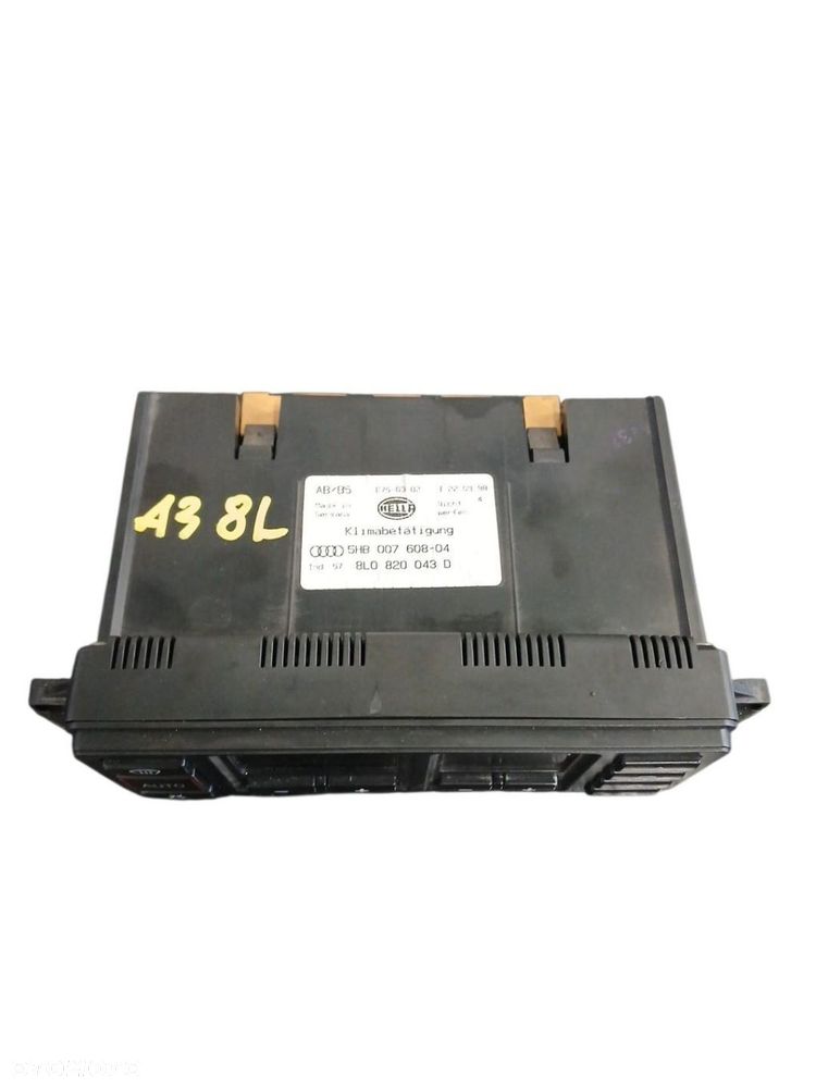 PANEL STEROWANIA KLIMATYZACJĄ AUDI A3 8L 8L0820043D A3 8L - 2