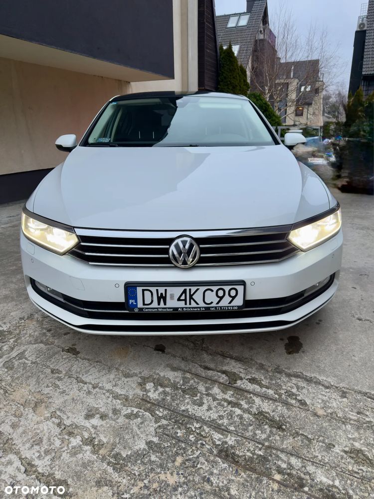 Volkswagen Passat - 17
