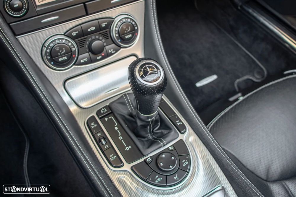 Mercedes-Benz SL 350 Standard - 24