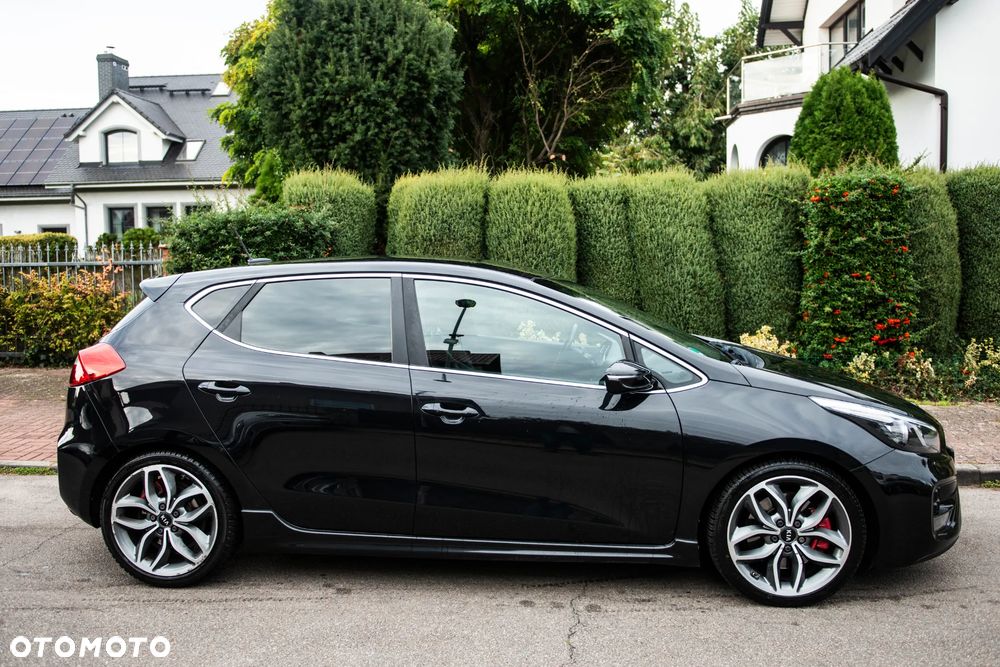 Kia Ceed 1.6 T-GDI GT-Challenge - 4
