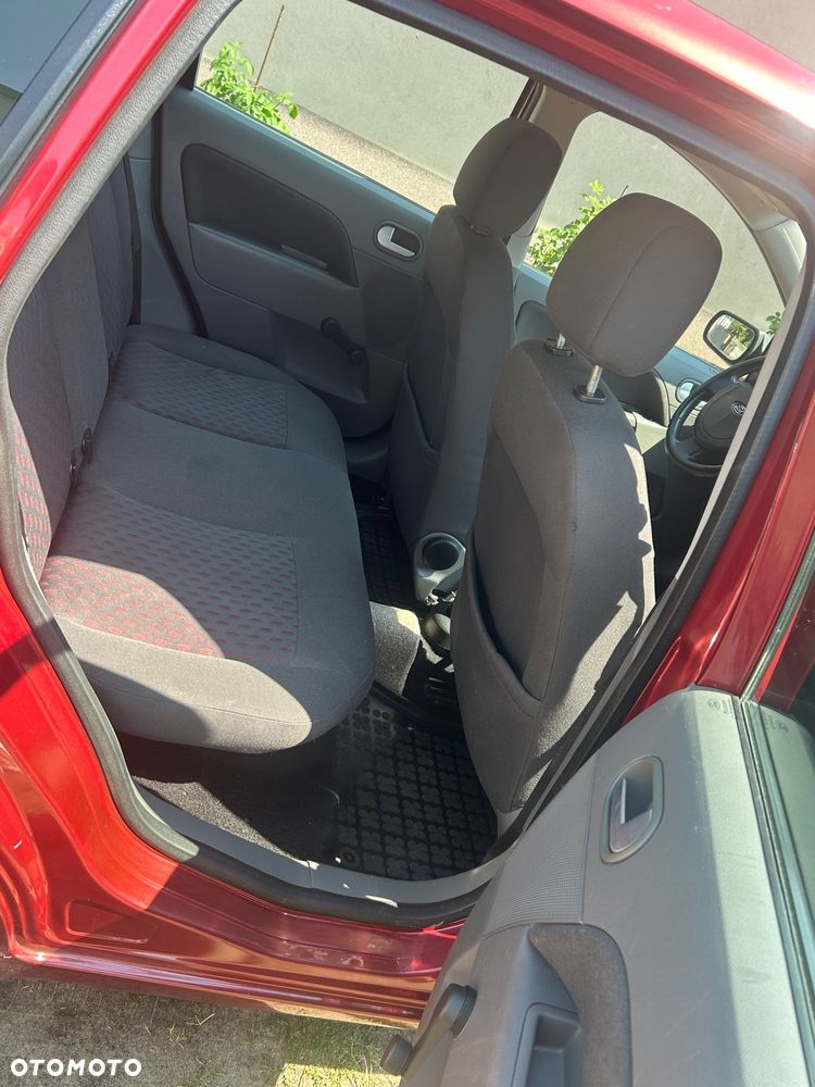 Ford Fiesta - 6