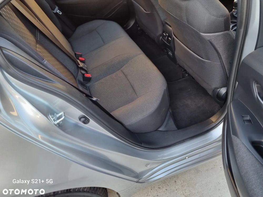 Toyota Corolla 1.5 Comfort - 24
