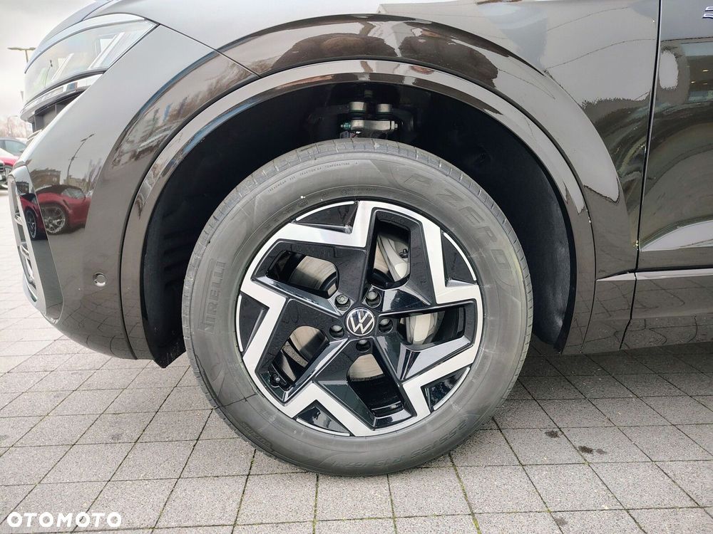 Volkswagen Touareg 3.0 V6 TDI 4Motion R-Line - 12