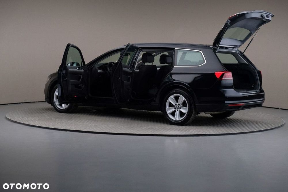 Volkswagen Passat Variant 2.0 TSI Business DSG - 7