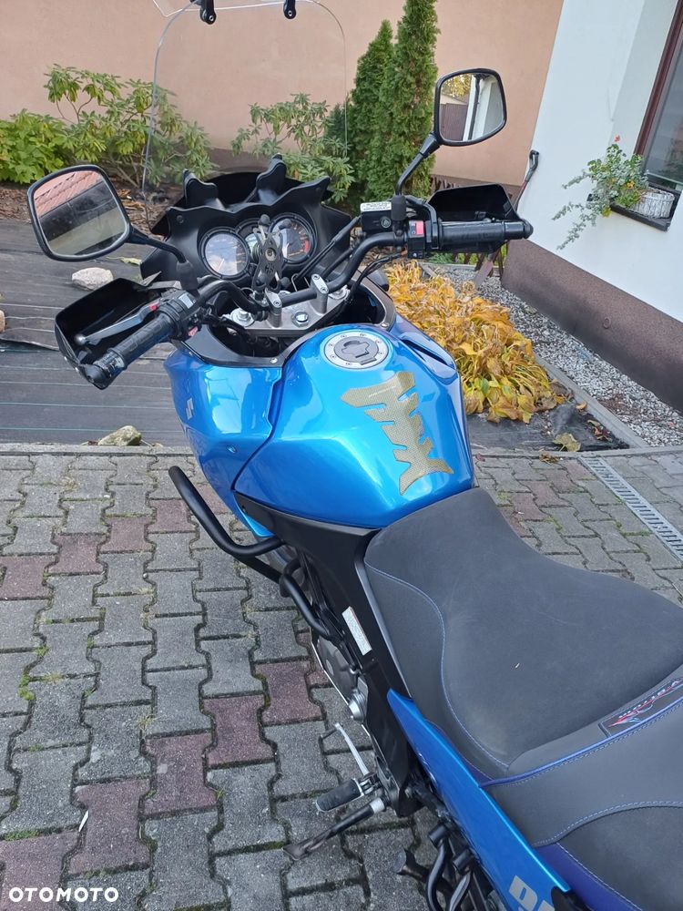 Suzuki V-STROM - 6