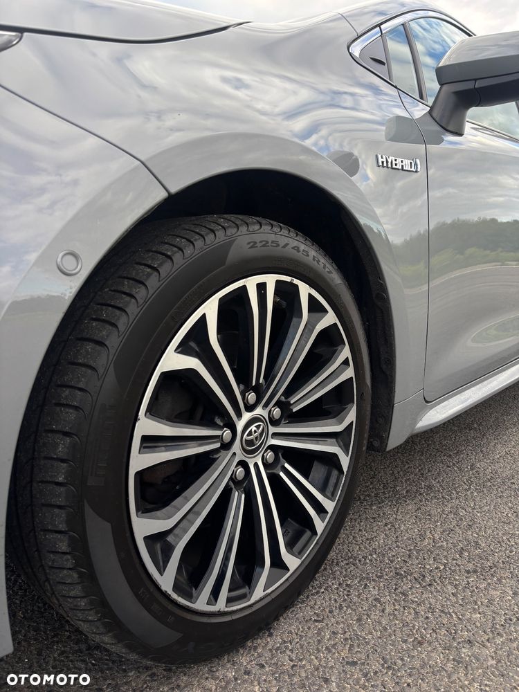 Toyota Corolla 2.0 Hybrid Executive - 7