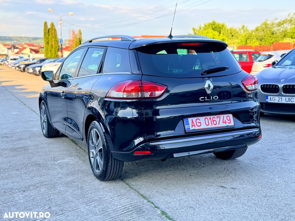 Renault Clio - 6