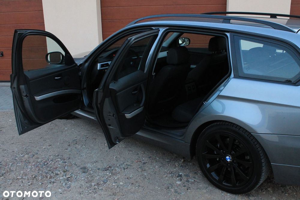 BMW Seria 3 318d DPF Edition Exclusive - 7