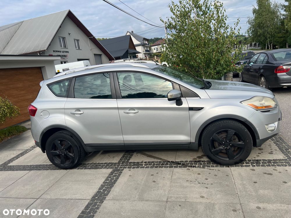 Ford Kuga 2.0 TDCi 2x4 Trend - 4