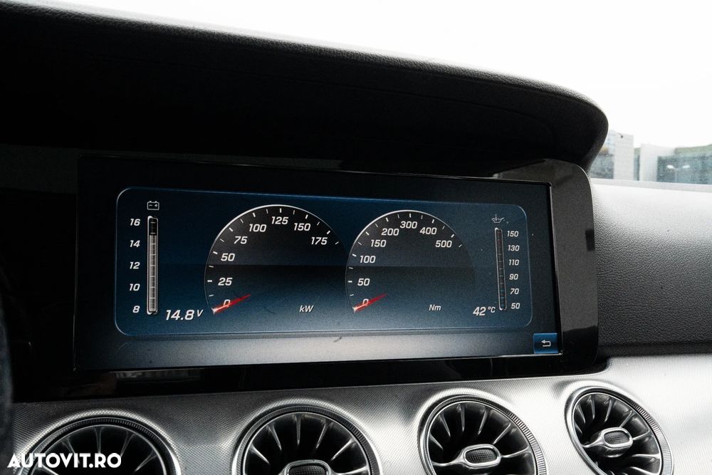 Mercedes-Benz E 220 d - 17