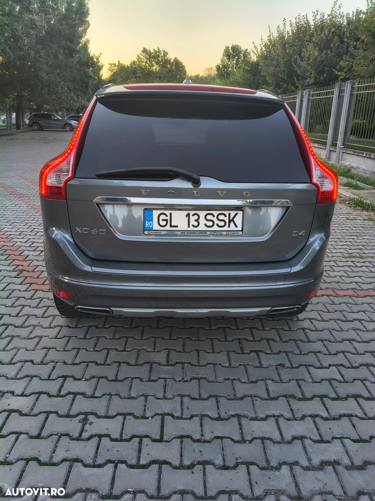 Volvo XC 60 D4 Geartronic Momentum - 2