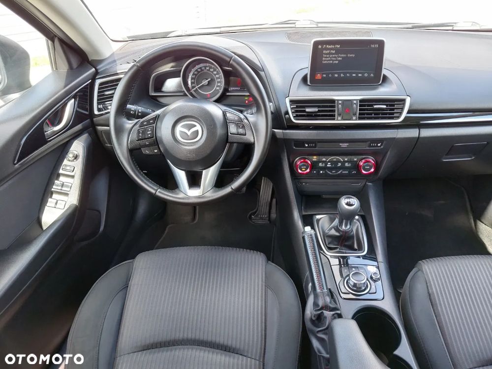 Mazda 3 - 10