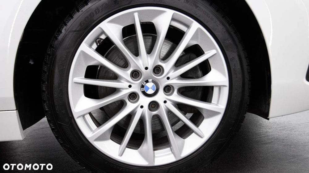 BMW Seria 1 118i Advantage - 10