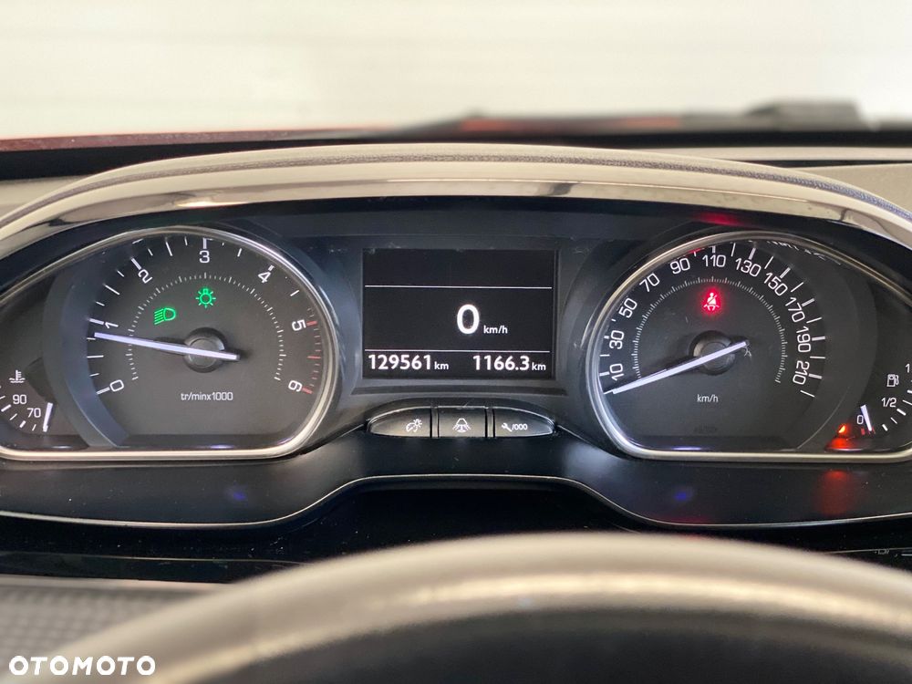 Peugeot 2008 1.6 BlueHDi Crossway S&S - 23