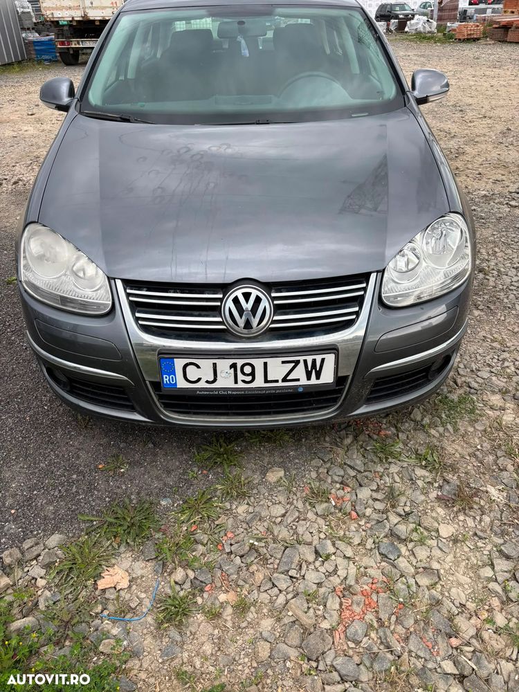 Volkswagen Jetta 1.6 Comfortline - 7