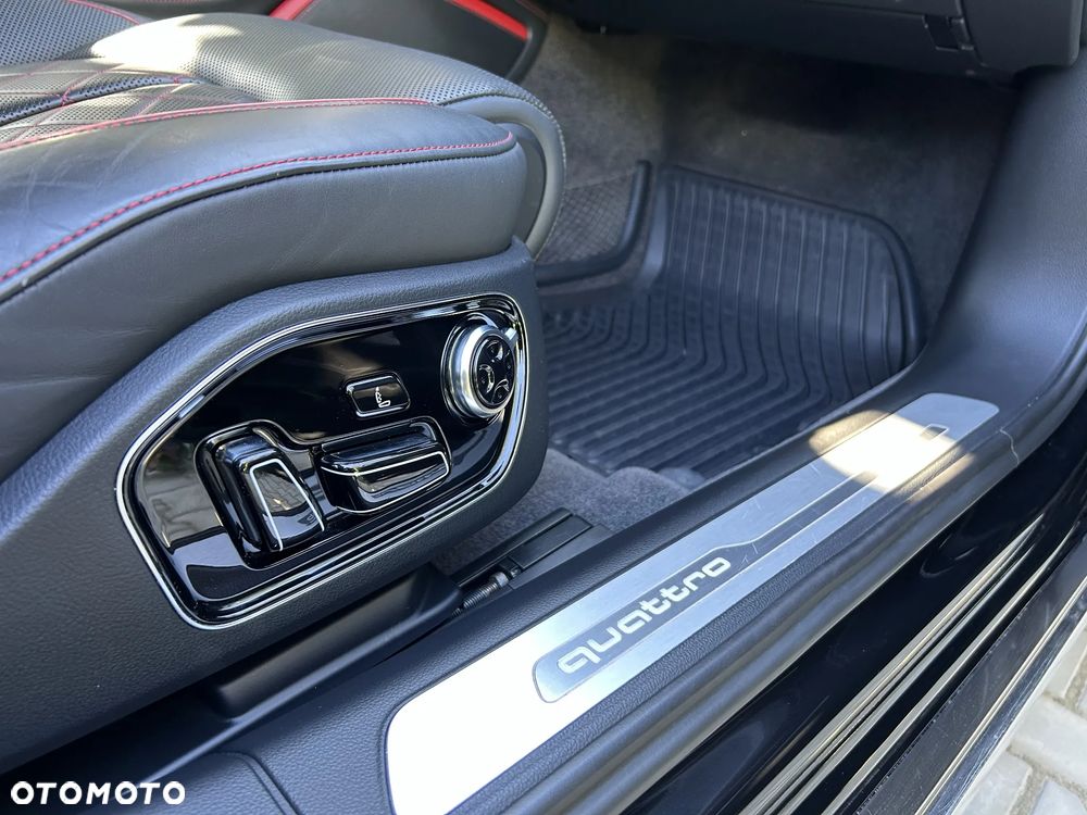 Audi A8 - 18