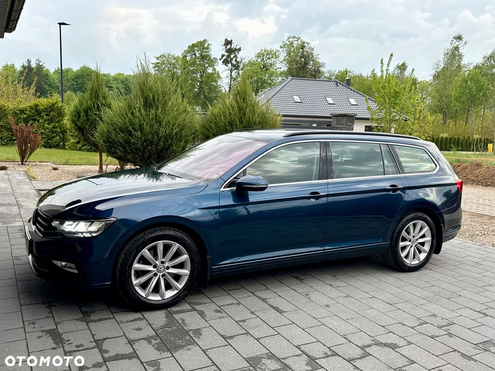 Volkswagen Passat 2.0 TDI SCR DSG Comfortline - 4