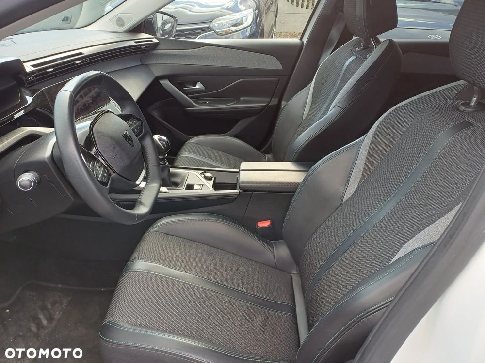 Peugeot 308 SW PureTech 130 Stop & Start Allure - 14