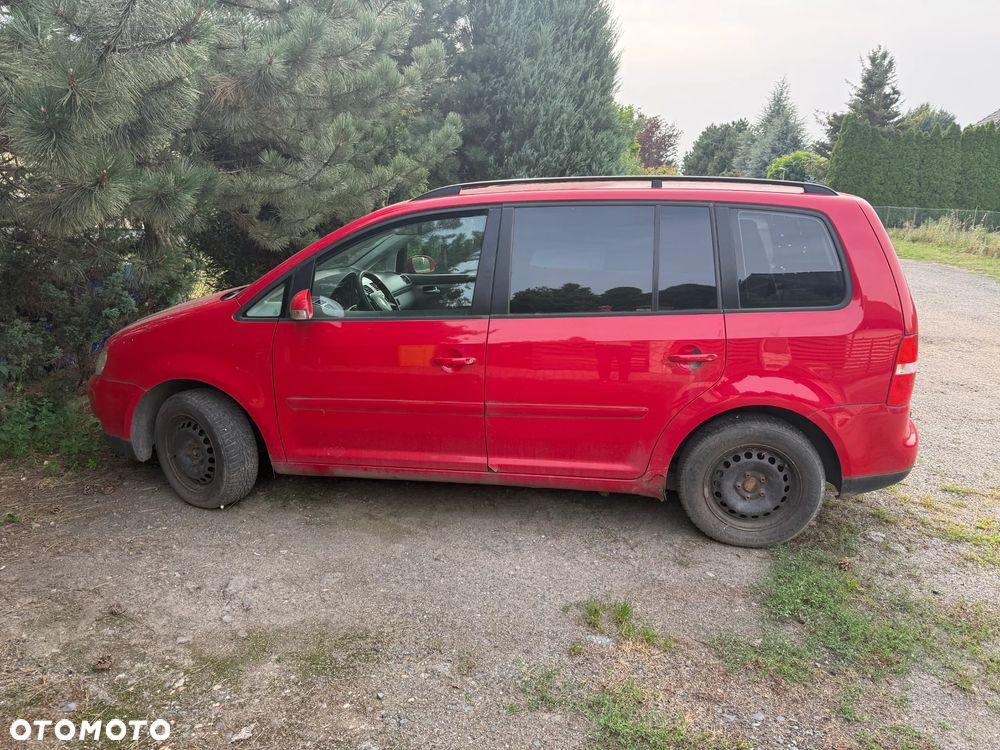 Volkswagen Touran 2.0 TDI Trendline - 1