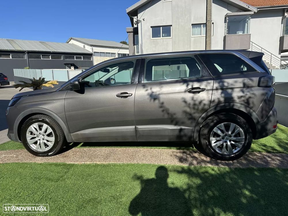 Peugeot 5008 1.2 PureTech Allure Pack EAT8 - 19