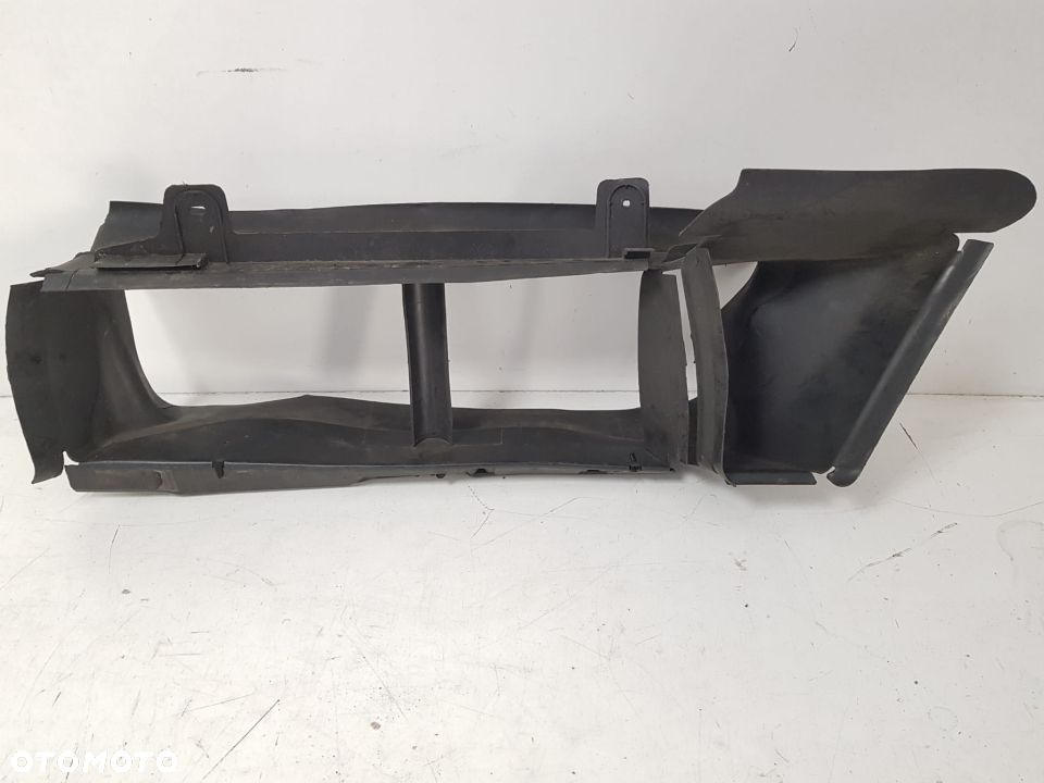 FORD FOCUS III MK3 KIEROWNICA WLOT POWIETRZA BM51-8314-CC