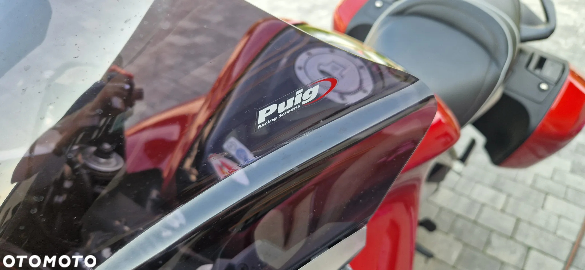 Honda VFR - 15