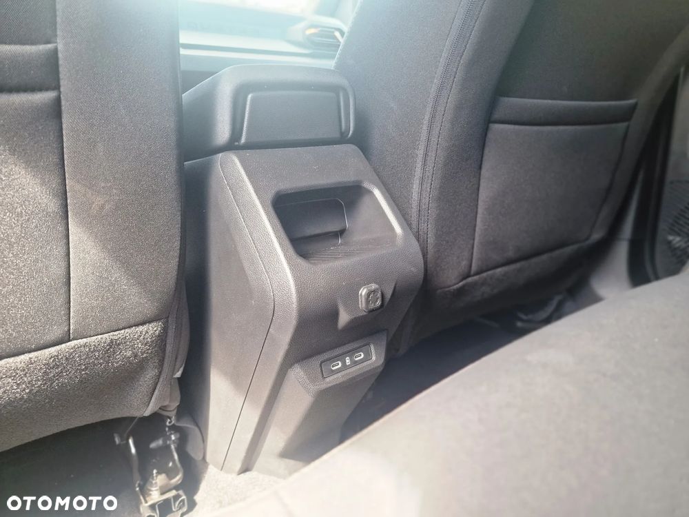 Dacia Duster 1.6 Full Hybrid 140 Extreme MMT - 12