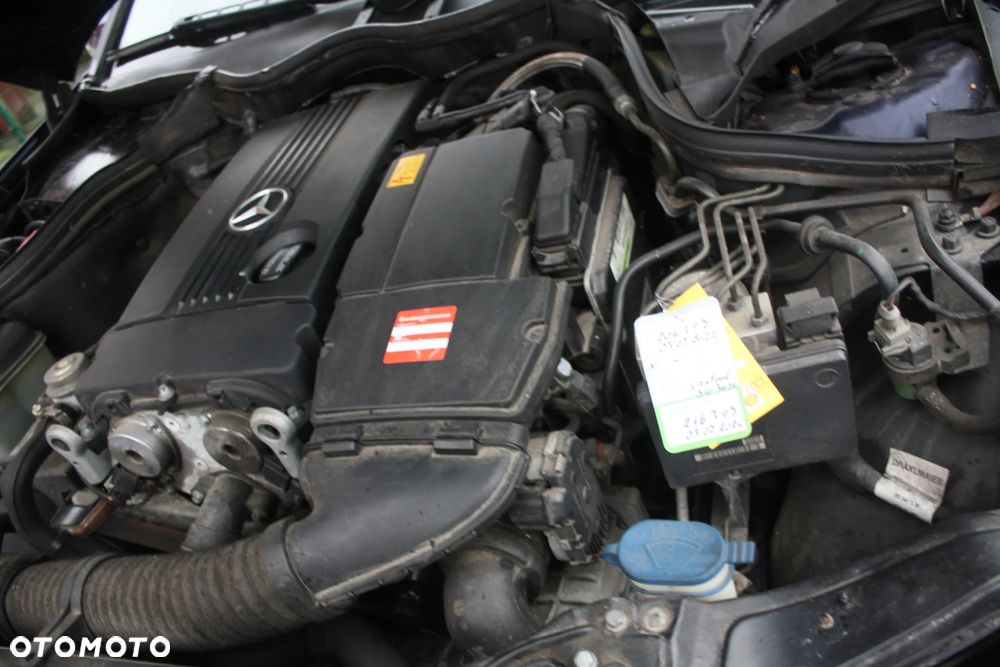 Mercedes-Benz Klasa C 160 Kompressor Sport Edition + - 27