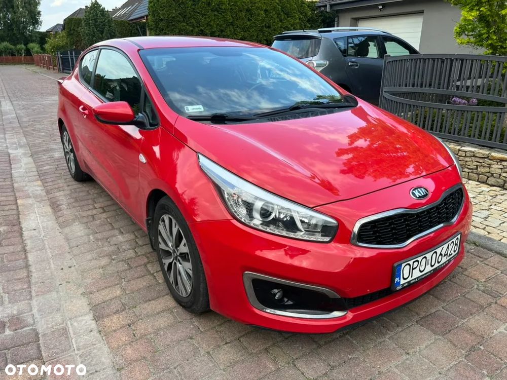 Kia Ceed 1.4 L - 3
