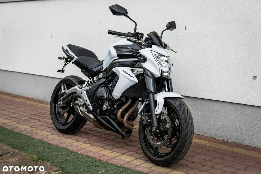 Kawasaki ER - 1